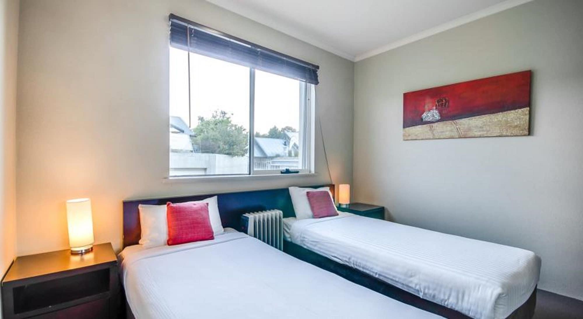 ริดเจส ฮอไรซอน สโนวี เมาน์เทนส์ จินดาไบน์ Hotel ภายนอก รูปภาพ